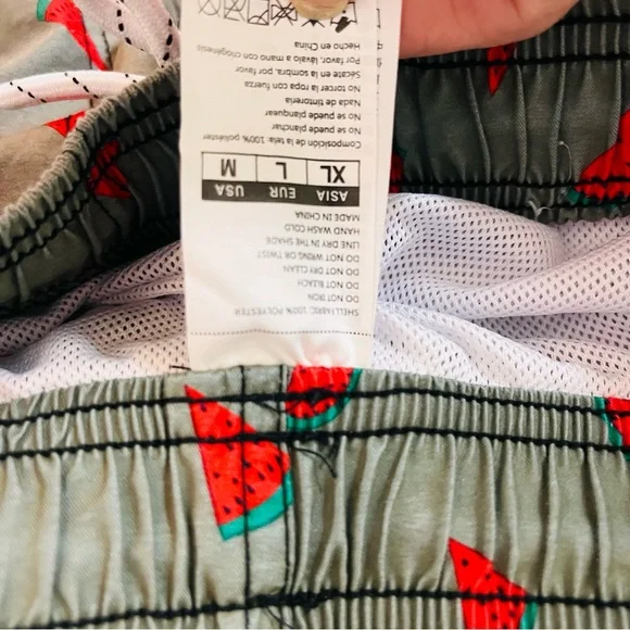 Men’s size Medium Swimsuit bundle sperry plaid watermelon coconut